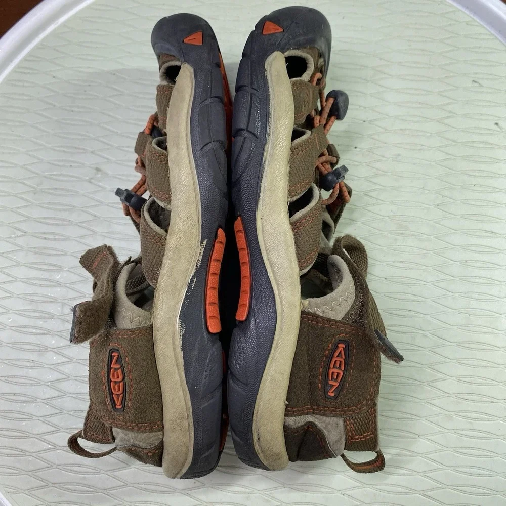 KEEN Water‎ Shoes Sandals H2O Kids Youth Size 5 Brown Orange Fabric